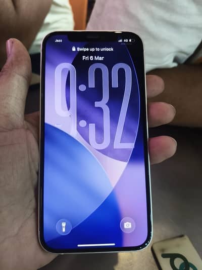 iphone 12 (Approved 256Gb)