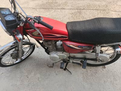 Honda 125(2015 model)