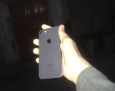 I phone 8 64 gb lush