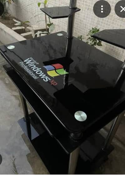 computer trolley and USB