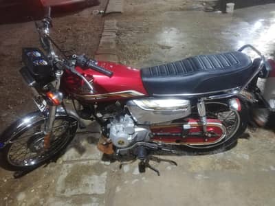 Red Silver 125 Honda special edition 5gear Karachi exc yb ybr 150 70