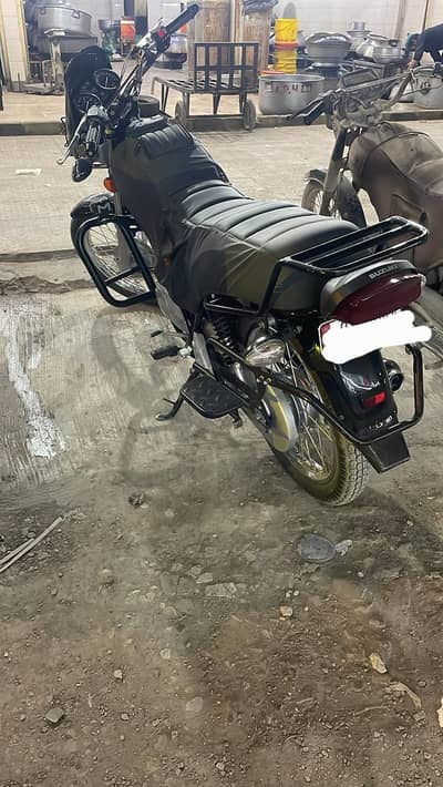 Suzuki Gs 150SE model 2025