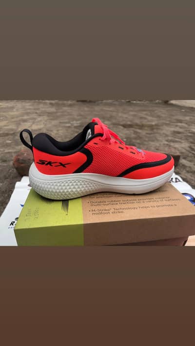 Skechers Go Run / joggers/ sneakers / shoes for sale /running shoes