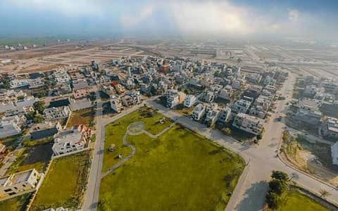 Prime investment Opportunity: 5 Marla Plot Near Park Prime Location in Block M7 C1 Lake City Lahore