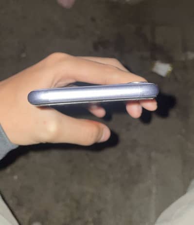 Iphone 11 non-pta FU