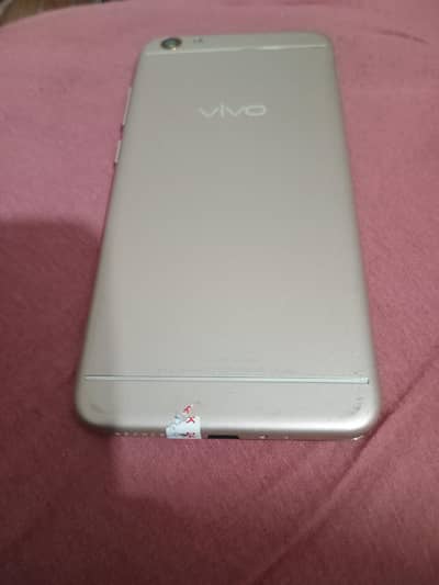 Vivo Y66 Dual Sim (Minor Glass Crack)