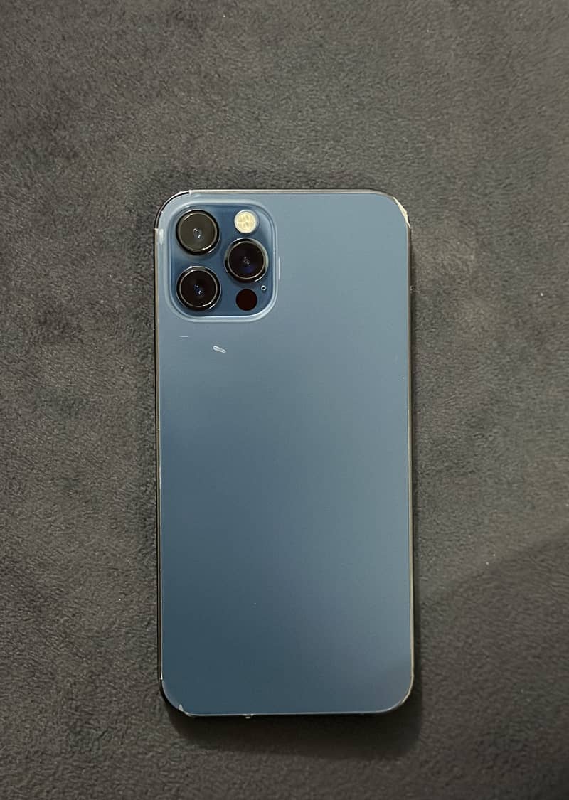 iPhone 12 pro 0