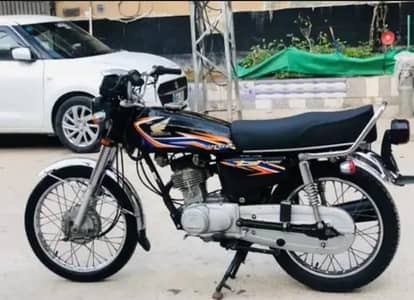 Honda 125cc bike urgent for sale 03708336174