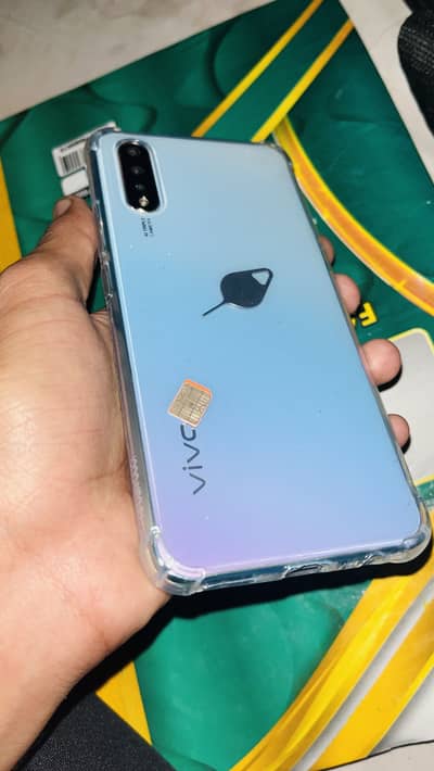 Vivo S1