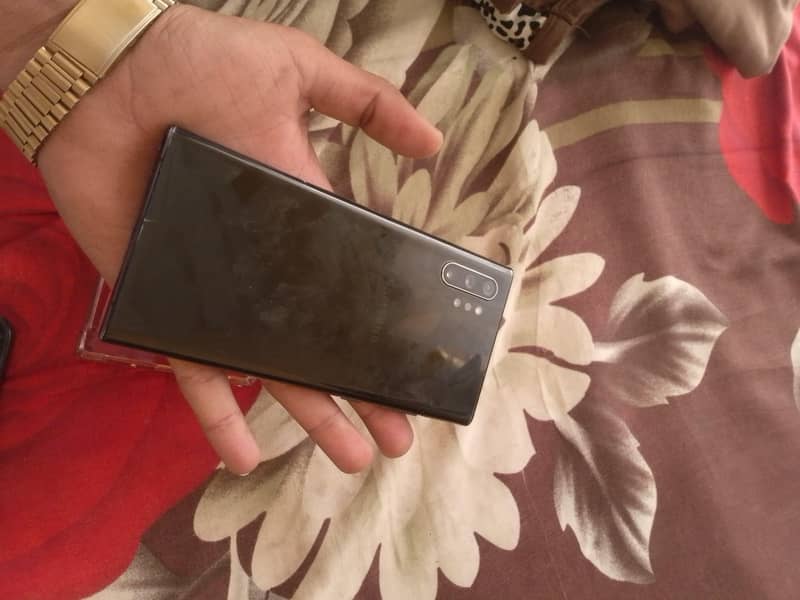 Samsung Note 10 plus 2