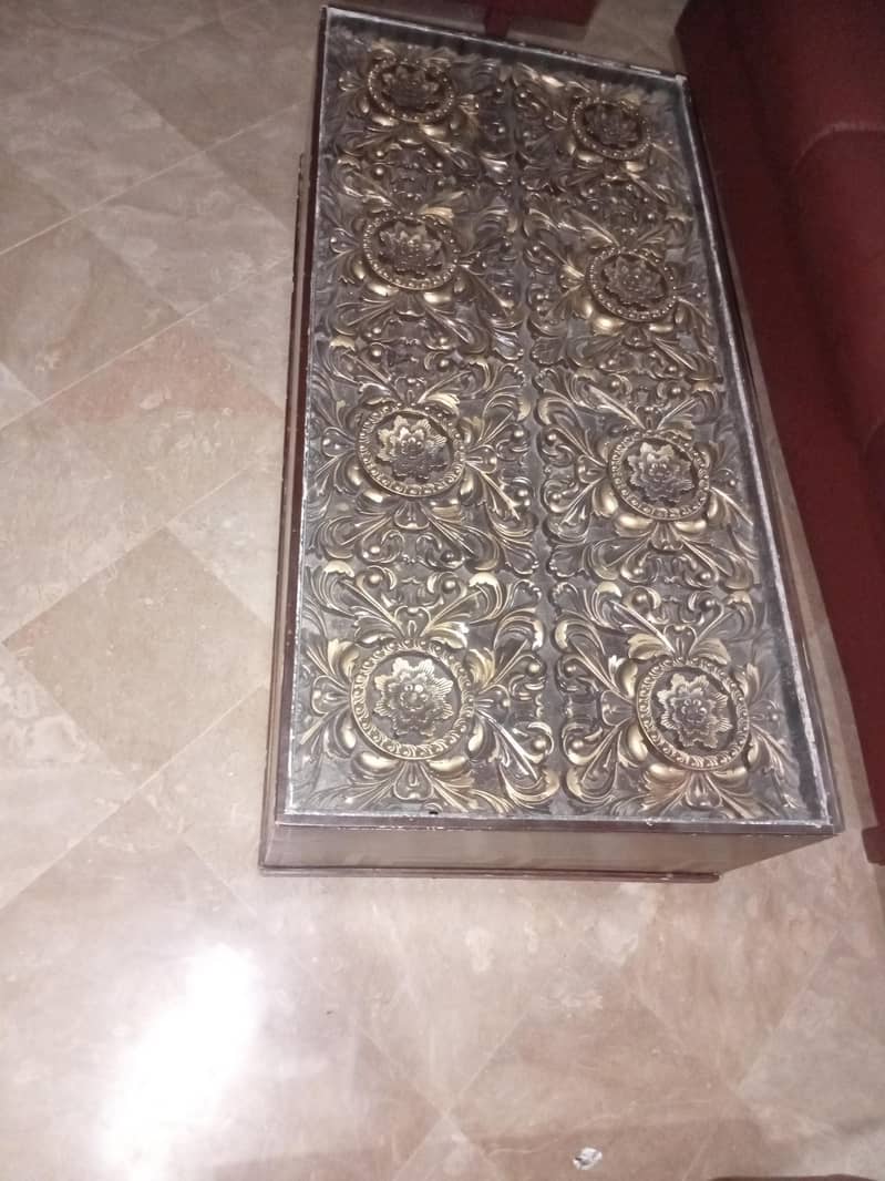 center table 0