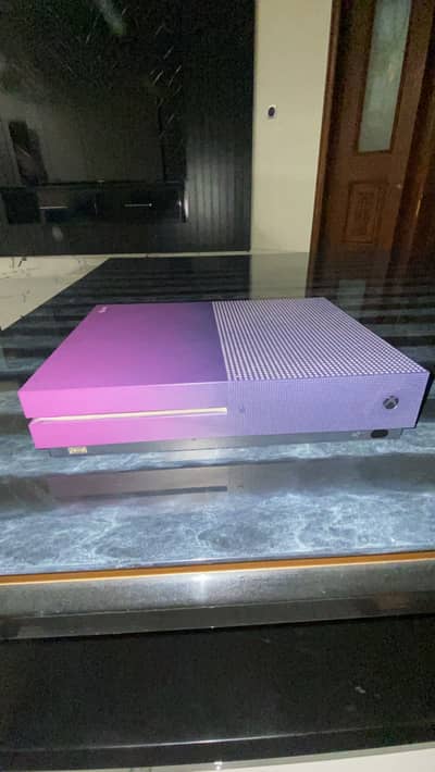 XBOX 1s fortnite edition (LIMITED!!) 1tb URGENT SALE