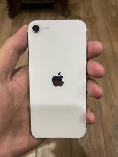 Iphone se 2020 (PTA APPROVED)