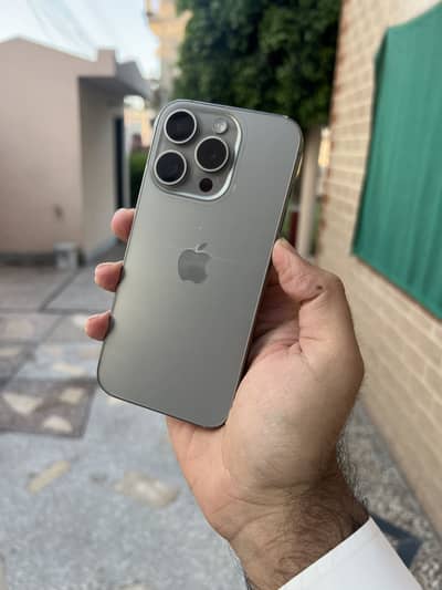 15 Pro 128Gb Factory Unlock