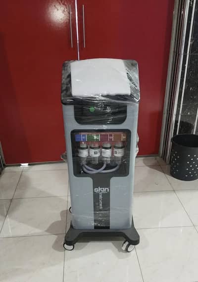 11 -1 Hydrafacial machine Brand New