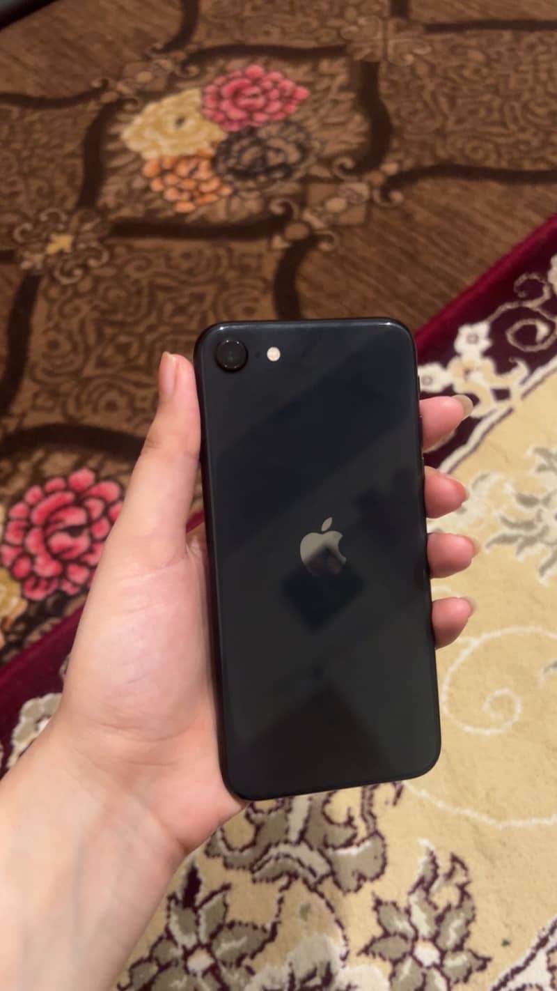 Iphone SE 3rd generation 1