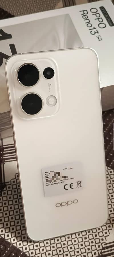 Oppo Reno 13 (12GB / 256GB) PTA Approved – Complete Box