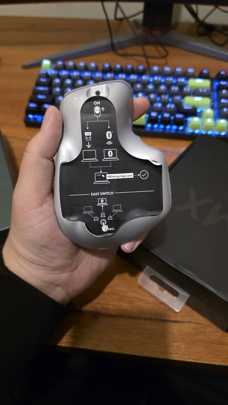 Logitech MX Master 3 Wireless Mouse 2