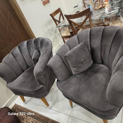 Premium Velvet Sofa Set (3+2) – Modern Luxury – Excellent Condition