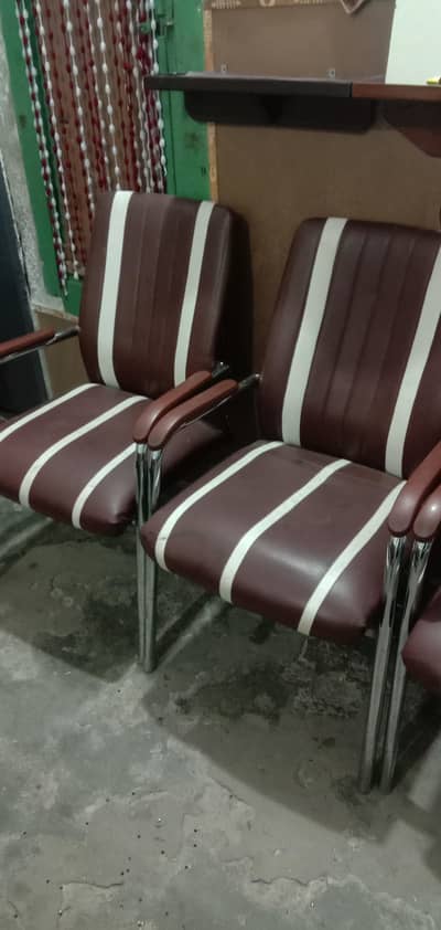 3 steel chairs for sell o34i3oi24oo whtsap