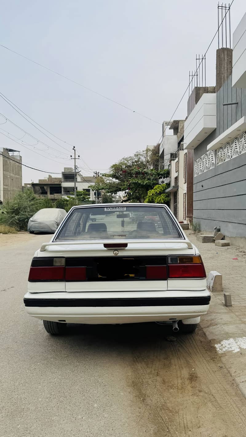 Corolla 86 6