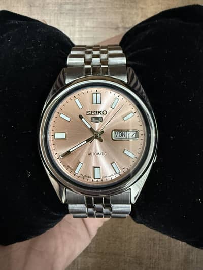 Seiko Salmon Dial Automatic Watch