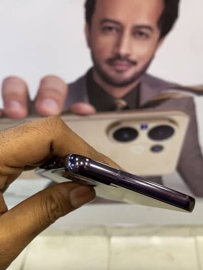 S22 official PTA approved 8/128gb 10/09 condition