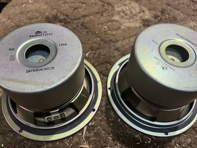 Lg 8" or mid 3" metal me orginal  180 watt