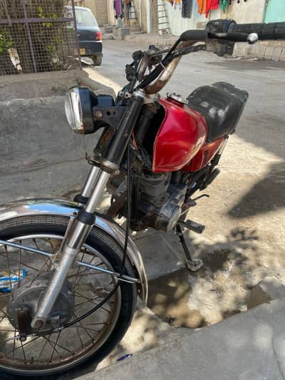 Honda CG 125 Karachi Number 1989