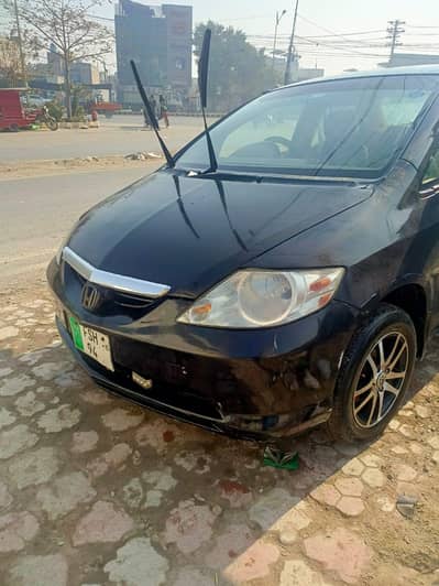 honda City 2005 need cash