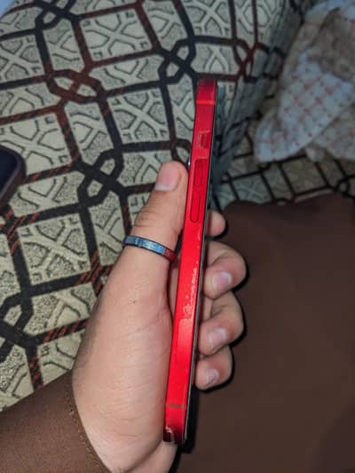 I phone 14 jv 128Gb 81 battery health waterpack