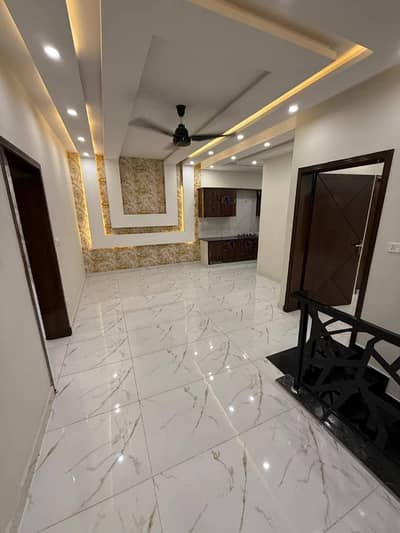 Fahad Farman Associates Offers 5 Marla Brand New House For Sale