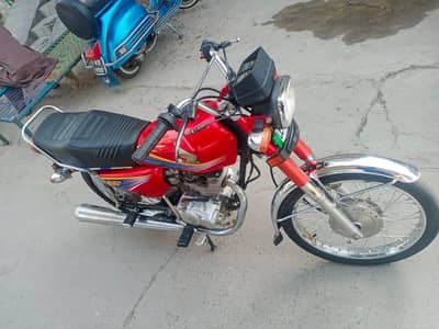 Honda CG 125 model 2009 for sale. 03378344583