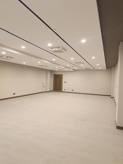 Corporate Office Available for Rent In Zeta 1