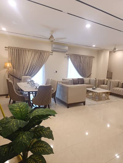 Luxury Flat Available In Prime Location Available For Sale Both Cash And Instalments Available