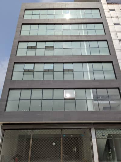 8 Marla Building Available For Rent