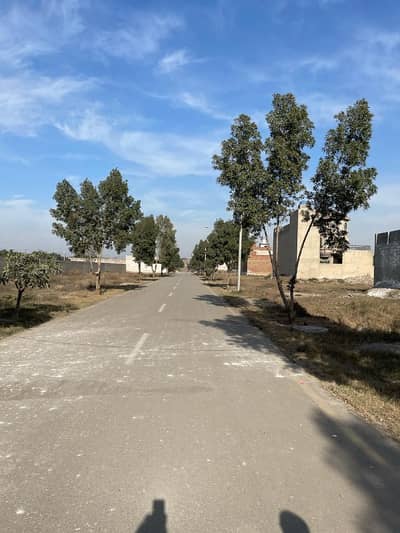 8 Marla Plot For Sale In Khayaban Garden Sargodha Road Lasani Puli
