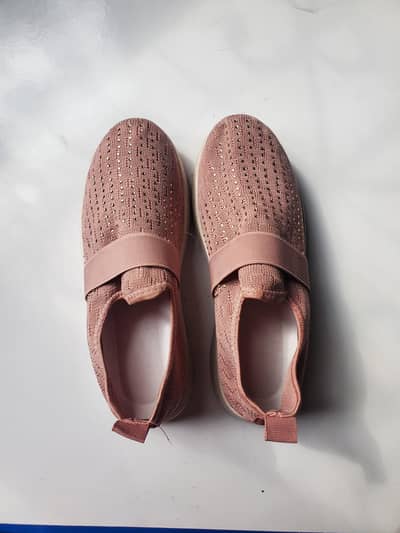 Women shoe sale Rs. 600