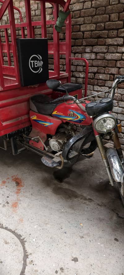 United TBM loader rikshaw 110cc