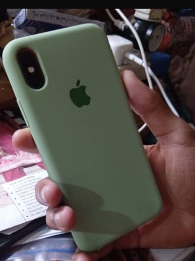 I phone x (PTA Approved) with accessories