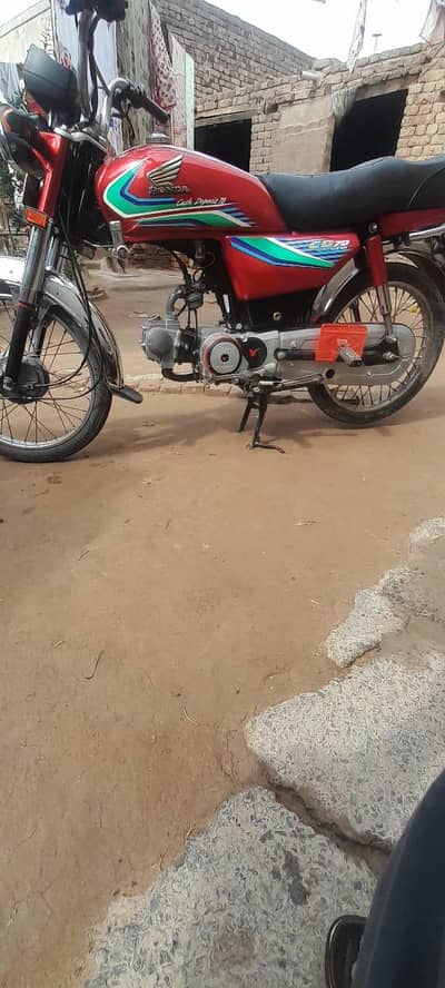 Honda cd 70, 03048280942