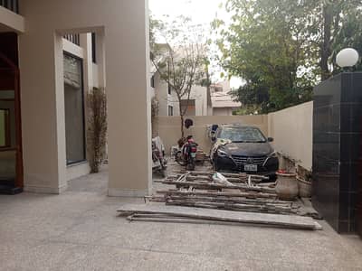 Ideal 20 Marla House Available In Cavalry Ground, Cavalry Ground