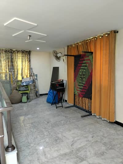 Full House For Rent In Super Town Vip Loaction Car Parking