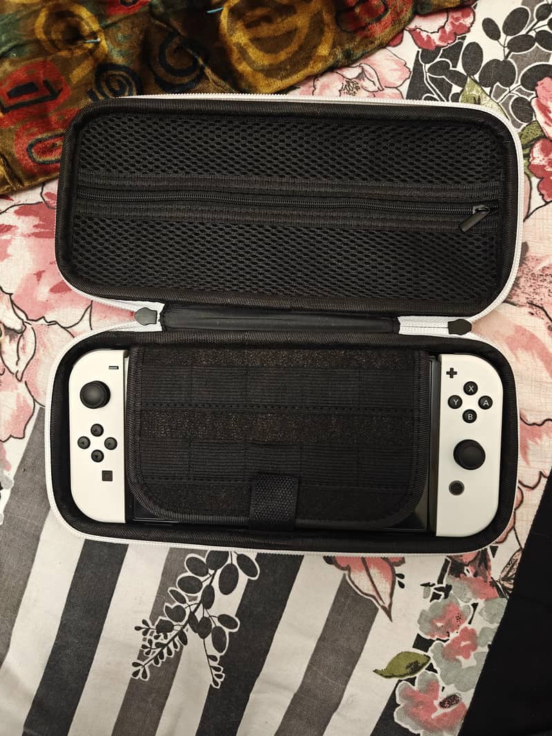 Nintendo Switch OLED 3