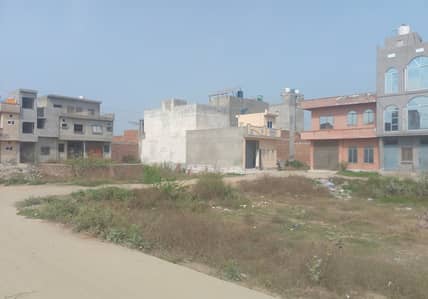 3 Marla plot on sale gajjumate green cape housing scheme metro station gajjumate Lahore