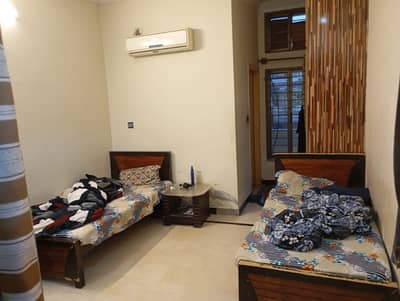 1-10/4 New GROUND FLOOR Available For Rent