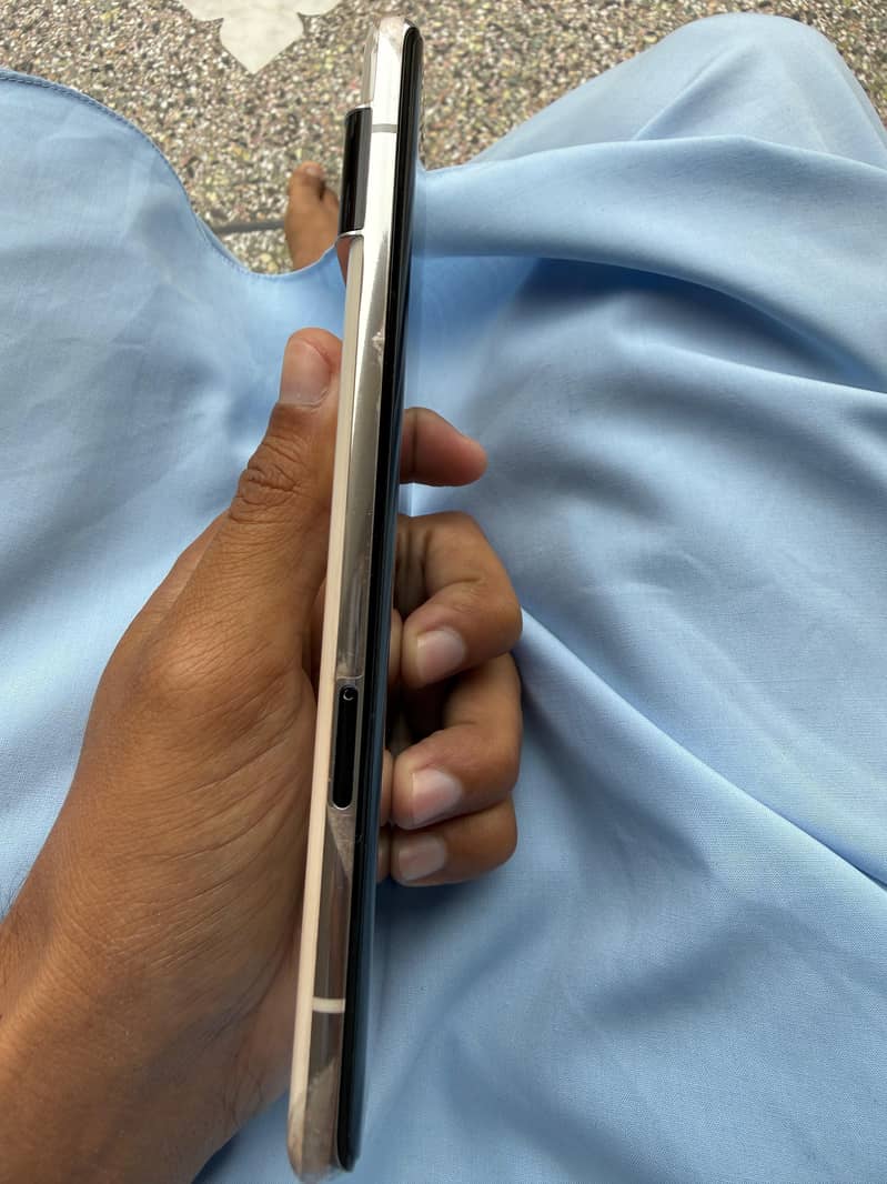 Google pixel 6 pro 4