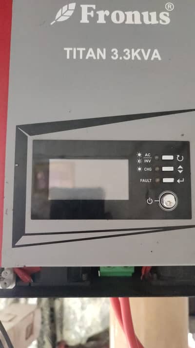 Fronus  TITAN 3.3KVA