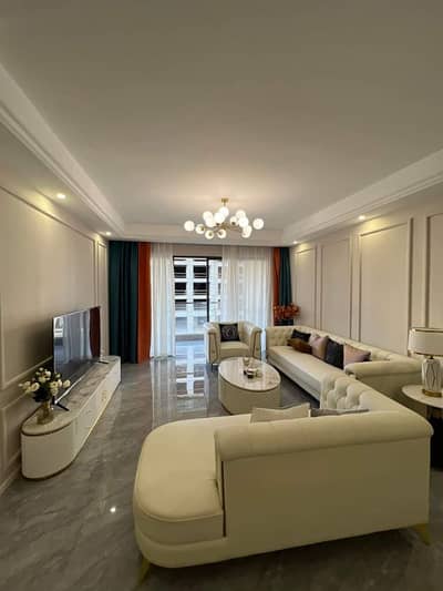 Luxurious Apartments On Instalments In Gulberg Are Available For Sale