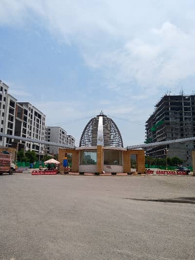 120 ft main Boulevard 5.3 malra commercial possession utility paid plot number 76 G4 for sale